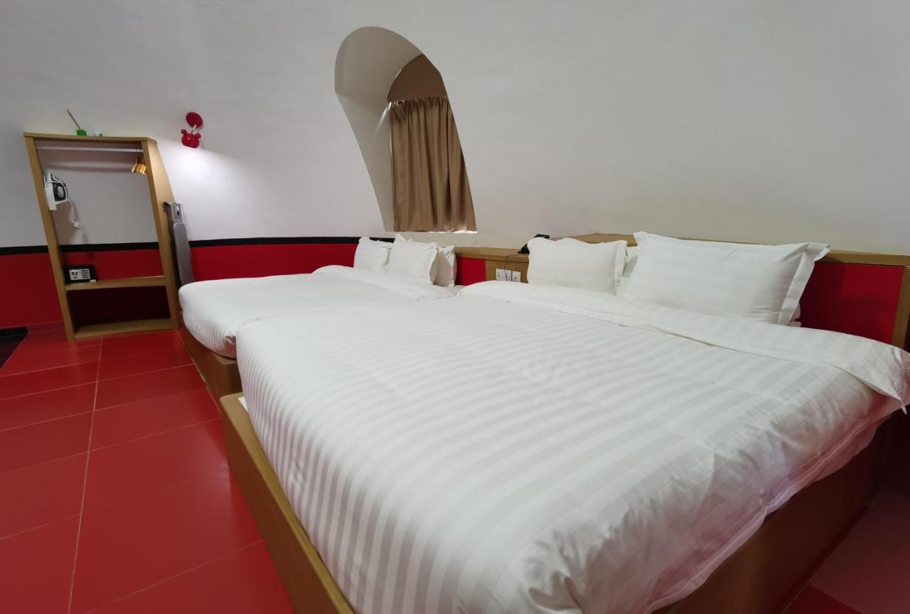 MyRus Resort Langkawi Pantai Cenang  Bagian luar foto